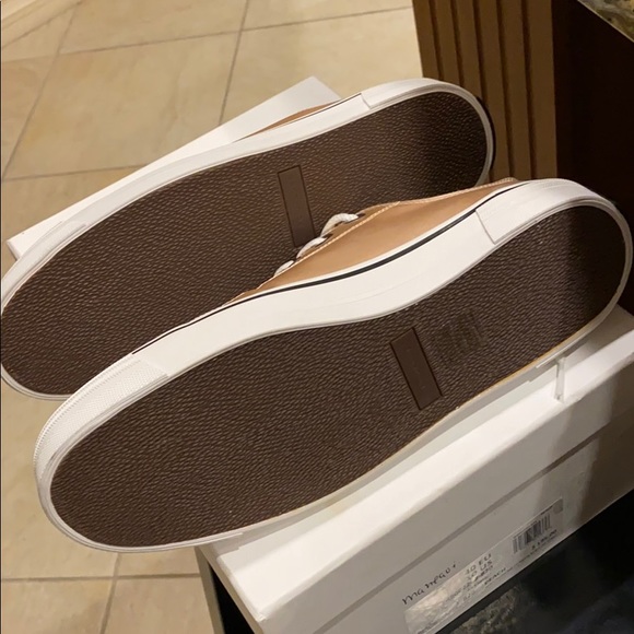 NIB Auth Marc Jacobs Low Top Sneaker - Picture 15 of 16